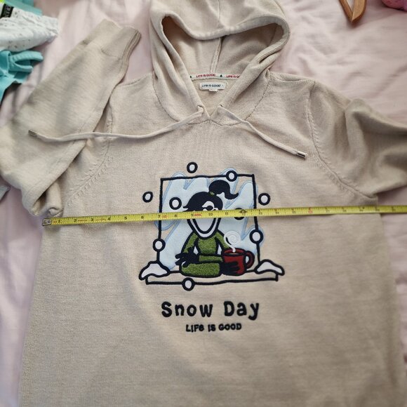 Life is Good Snow Day Knit Hoodie Women’s Large – Beige Winter Graphic Sweater - Picture 6 of 7